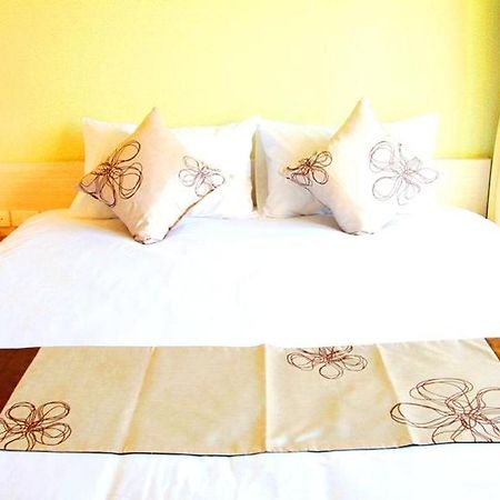 Sakul House Hostel Банкок Екстериор снимка