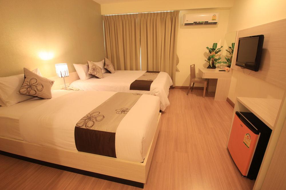 Sakul House Hostel Банкок Екстериор снимка