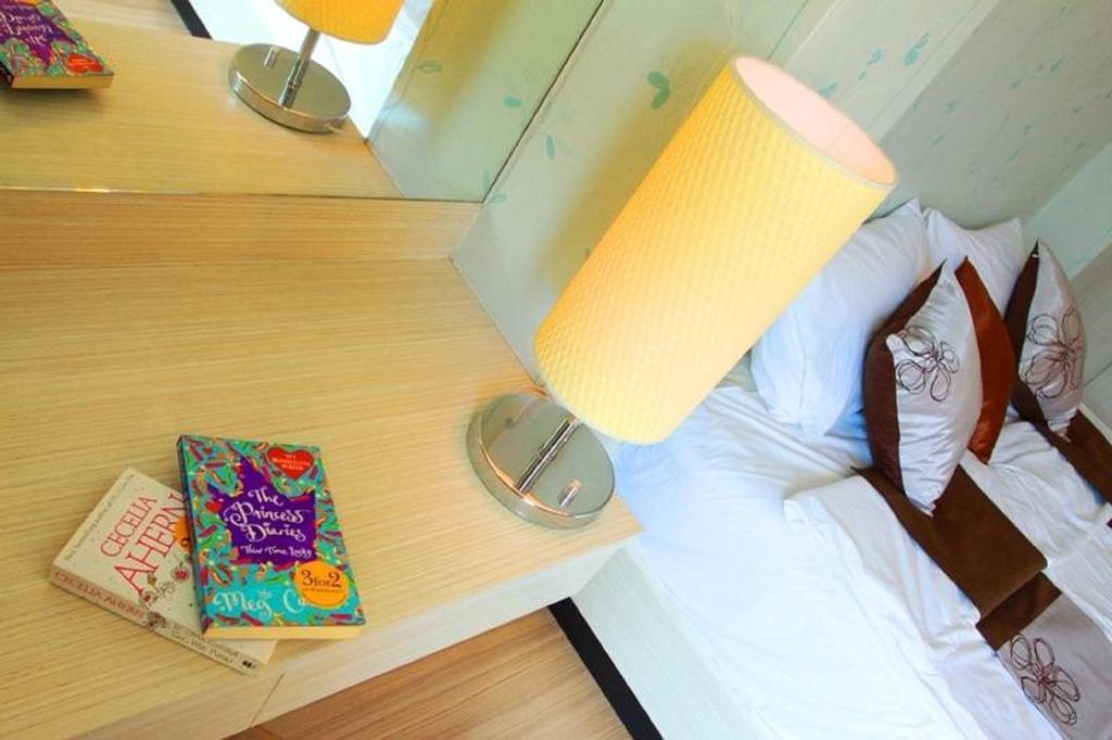 Sakul House Hostel Банкок Екстериор снимка