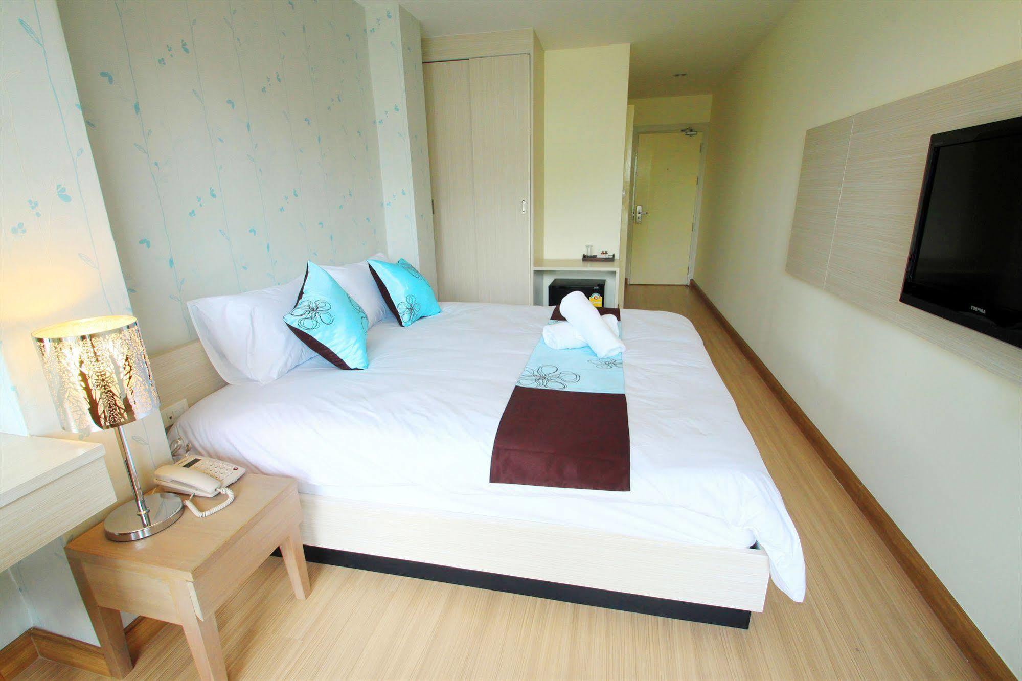 Sakul House Hostel Банкок Екстериор снимка